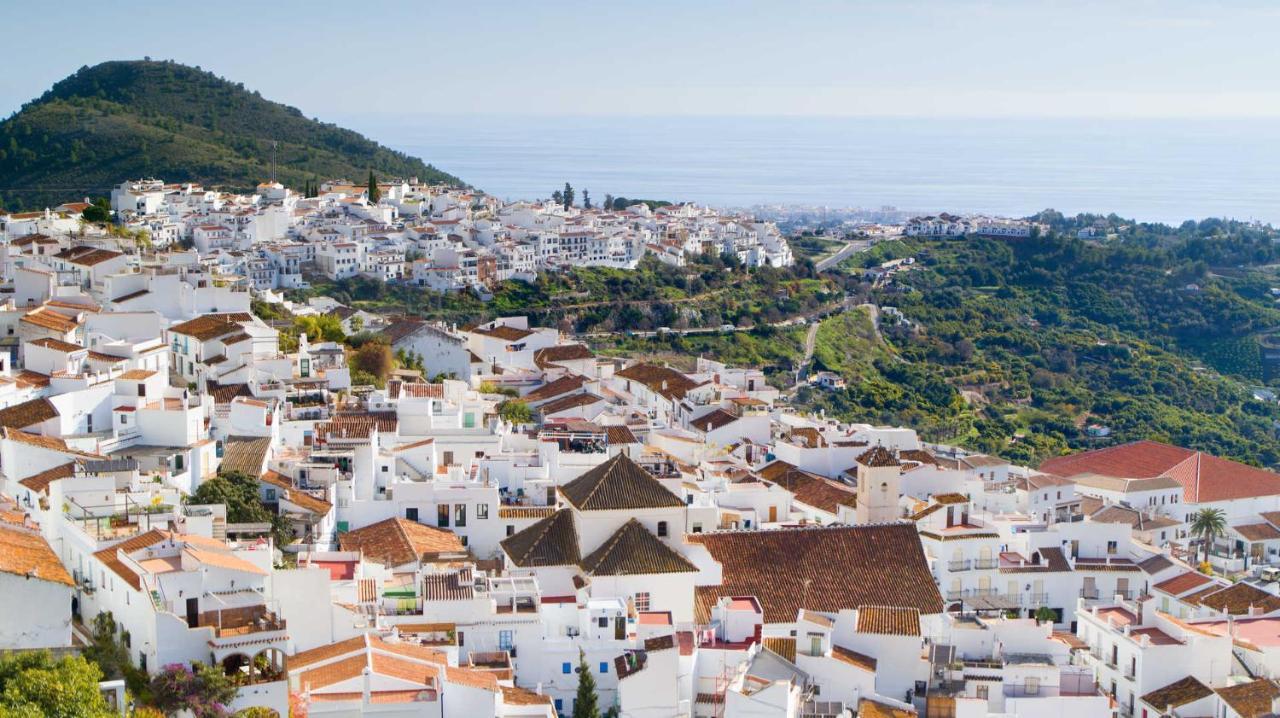Vista Almijara Apartment Frigiliana Exterior photo